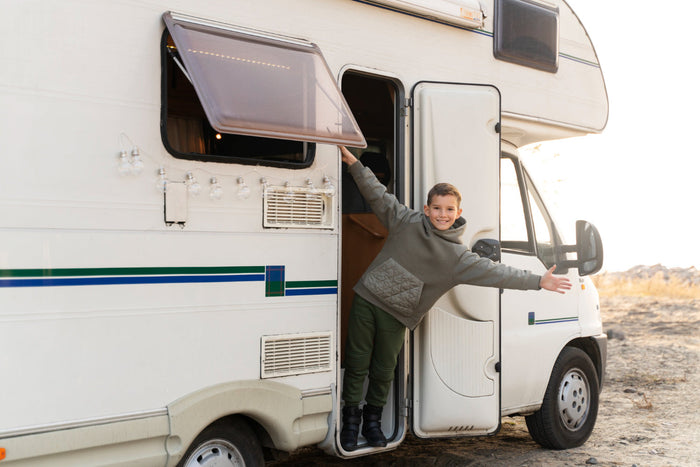 Wohnmobil und Wohnwagen reinigen – gründlich sauber ohne Leiter